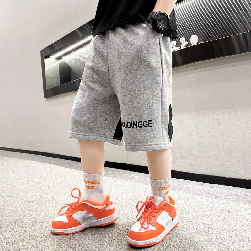Jungen Shorts mit elastischem Bund und Buchstaben-Print