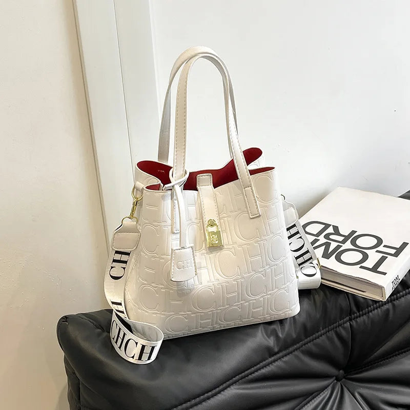 Large-Capacity Letter Print Bucket Messenger Bag