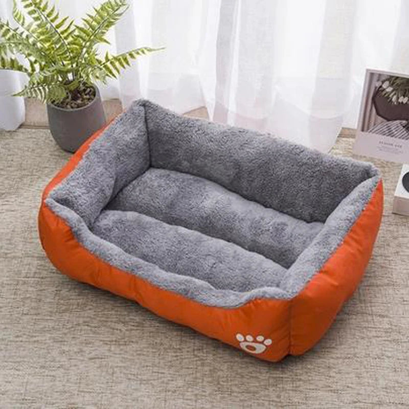 Schwarzes Hundebett | Rutschfeste Plüsch-Haustiermatte