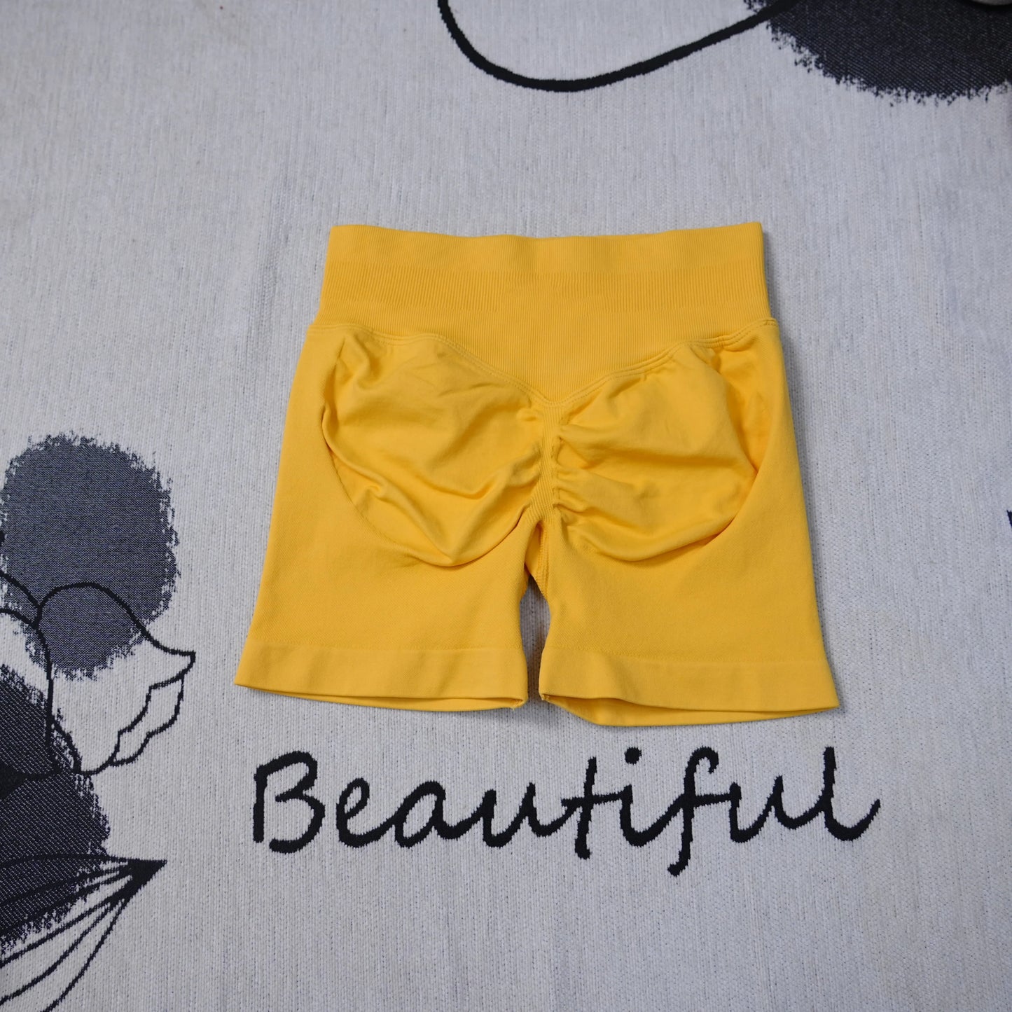 Nahtlose Yoga-Shorts für Damen, hoch tailliert, Po-Lifting