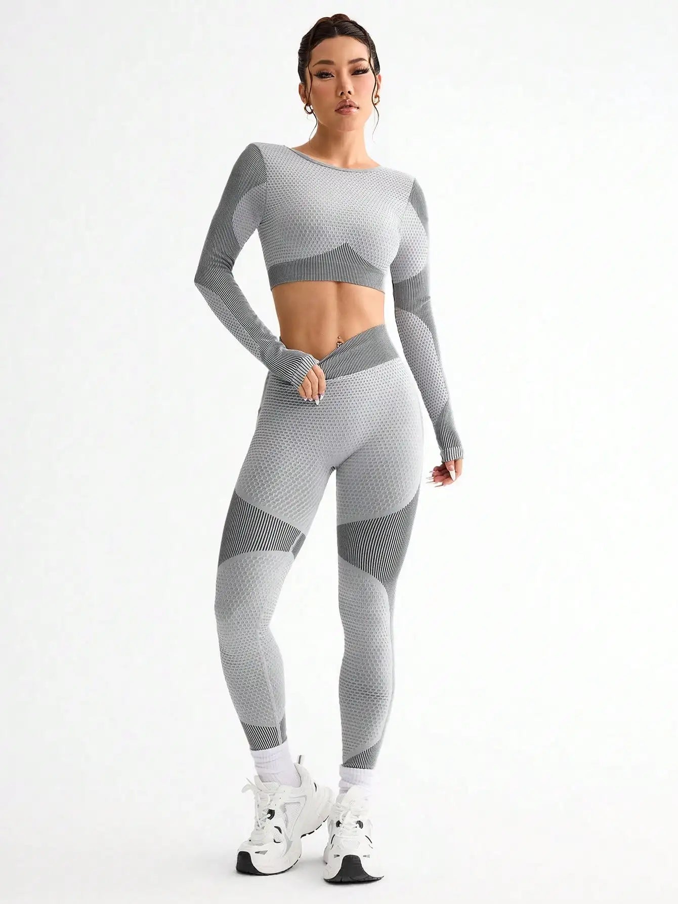 Women's Seamless Yoga Suit – Breathable Running Fitness Set