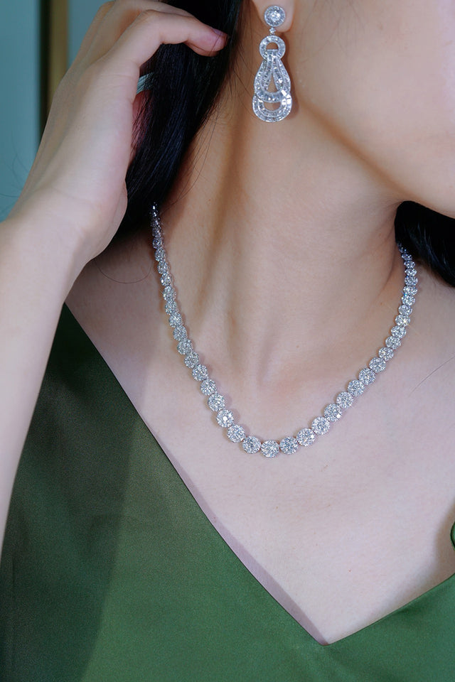 18K White Gold Natural Diamond Cluster Necklace close-up showing diamond cluster detail