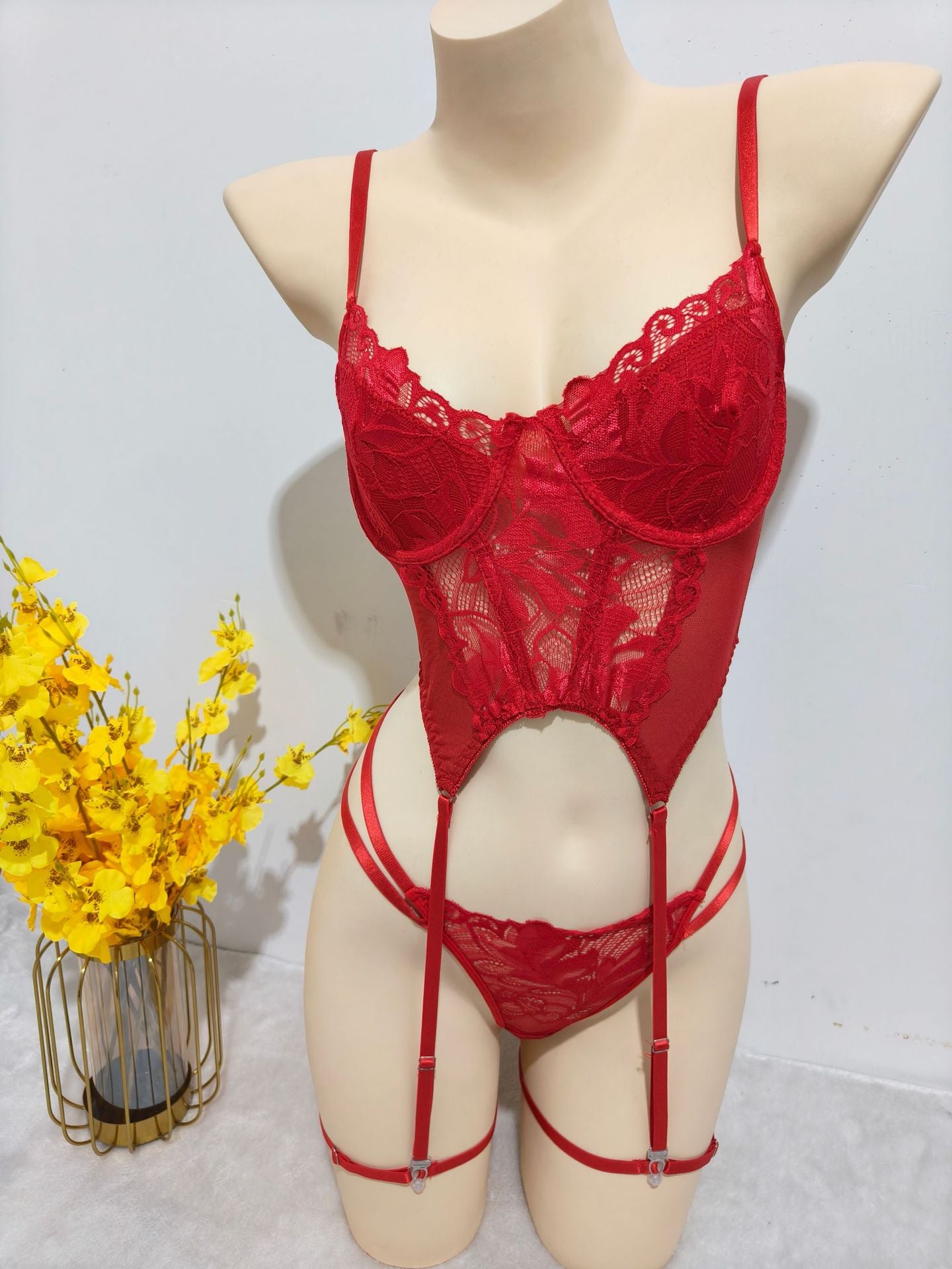 Stahlstützstrumpfband Einteiler Dessous Pure Desire Spitze Sexy Versuchung String-Set