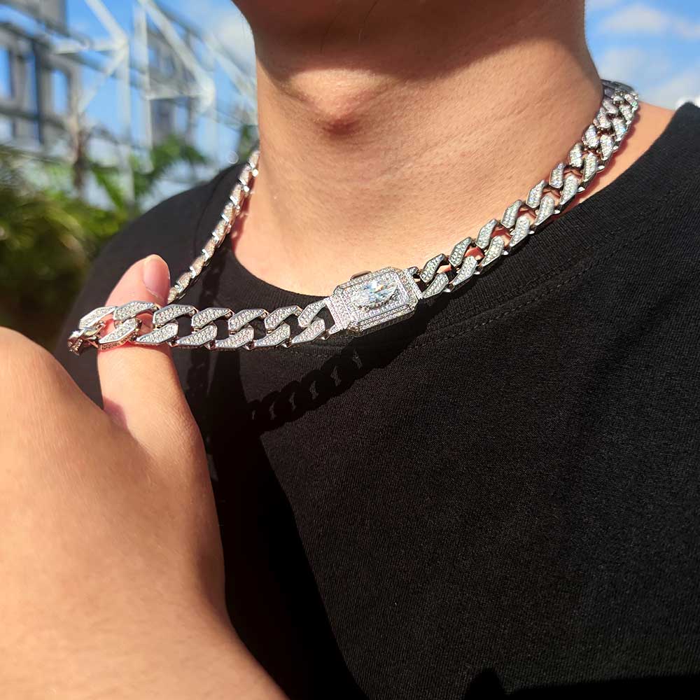 sf-src:15c87b24afe94586bd6d0dd6c3b286bead10612a