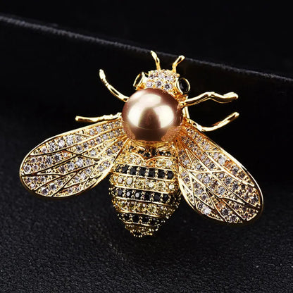 Bekannte Marke Design Insekten Serie Brosche Frauen Zarte Kleine Biene Broschen Kristall Strass Anstecknadel Schmuck Geschenke Für Mädchen
