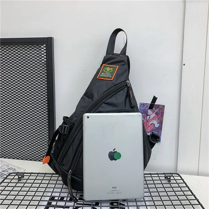 Neue Herren Umhängetaschen Reise Crossbody Bags Herren Militär Brusttasche für Schulausflug Wasserdichte Nylon Messenger Bag Schwarz Grün