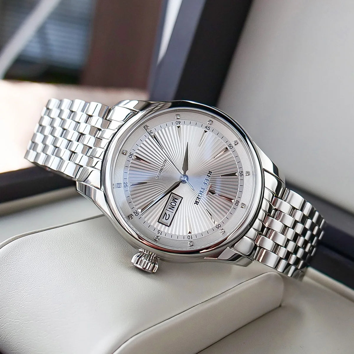 Reef Tiger Luxury Dress Watch – Blue Dial Automatic