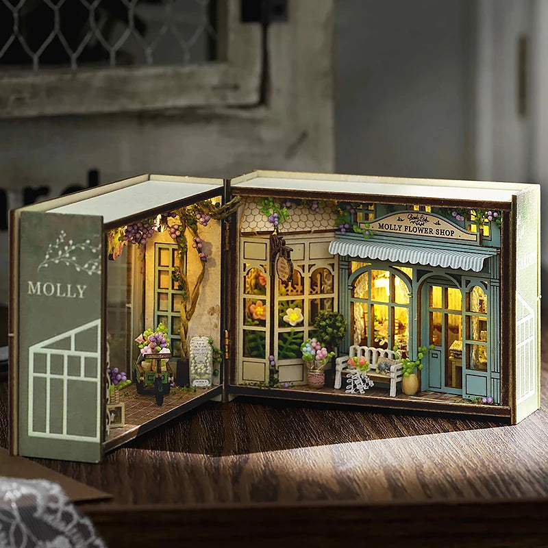 Model of a flower shop with 'Molly' branding, open to reveal interior details.