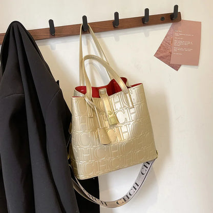 2025 New Large-capacity Bucket Bag, Winter Fashion Letter Printing Temperament Versatile Messenger Bag