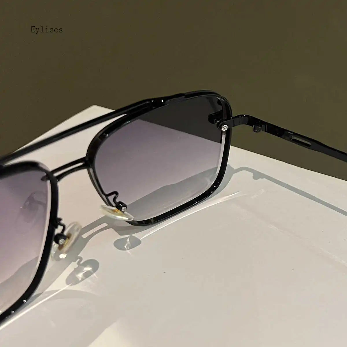 2025 Metal Punk Big Frame Sunglasses for Men Women Cool Driving Glasses Brand Design Square Sun Glasses Goggles UV400 Eyewear