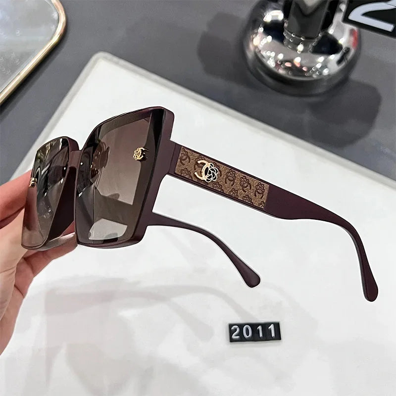 Polarized Oversized Sunglasses Ladies, TAC Lens Anti-Glare, Square Shape UV400, for Street Style and Driving, 2025 New Trendy