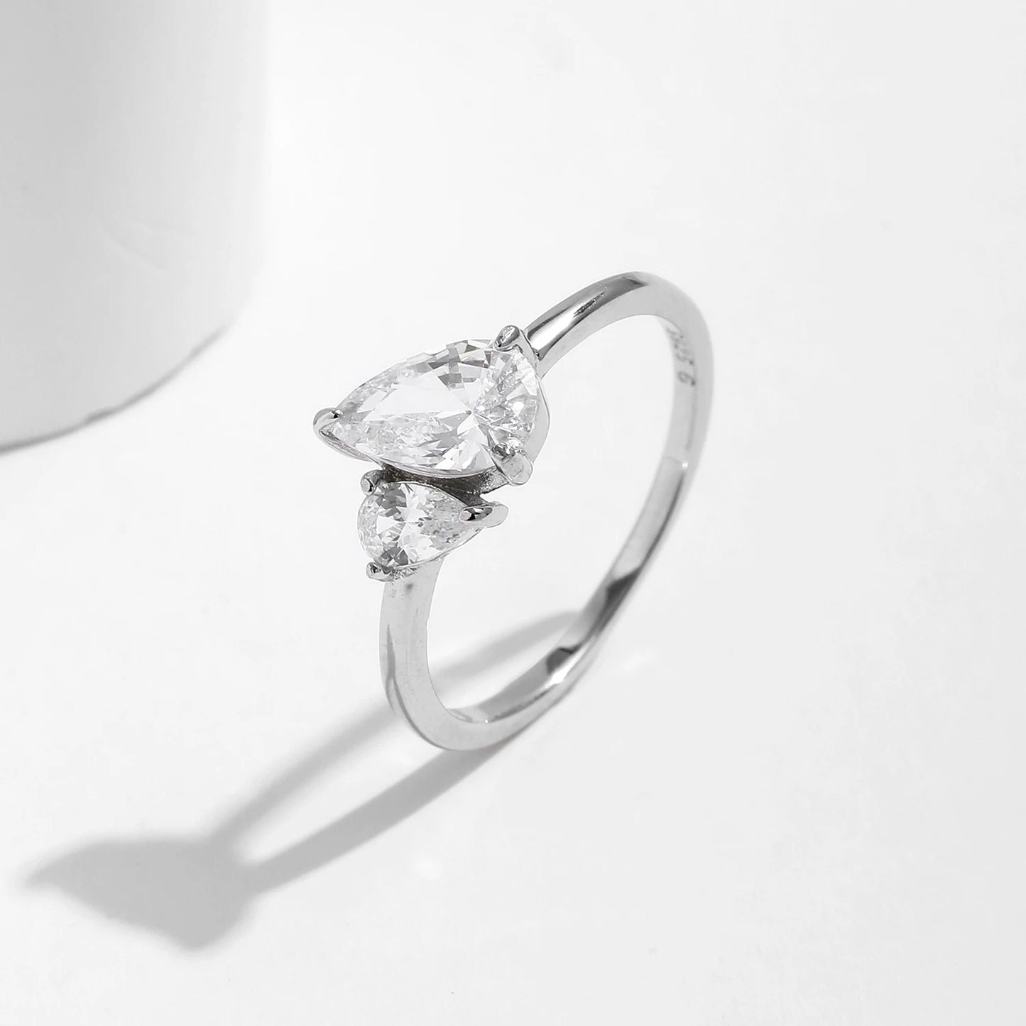 MODIAN Real 925 Sterling Silver Sparkling Water Drop Interweaving Dazzling Clear Pear CZ Finger Rings For Women Fine Jewelry