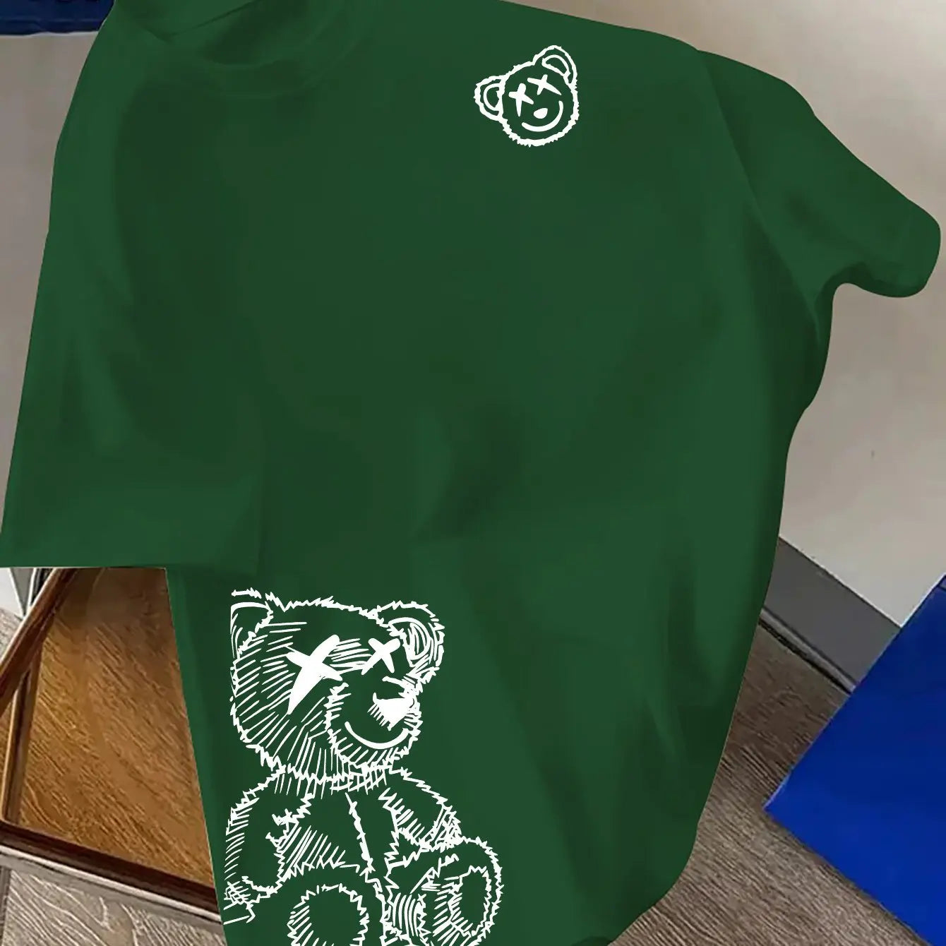 00% reine Baumwolle Herren Cartoon Bär Muster bedrucktes modisches lässiges lockeres Sport Rundhals Kurzarm T-Shirt Oberteil