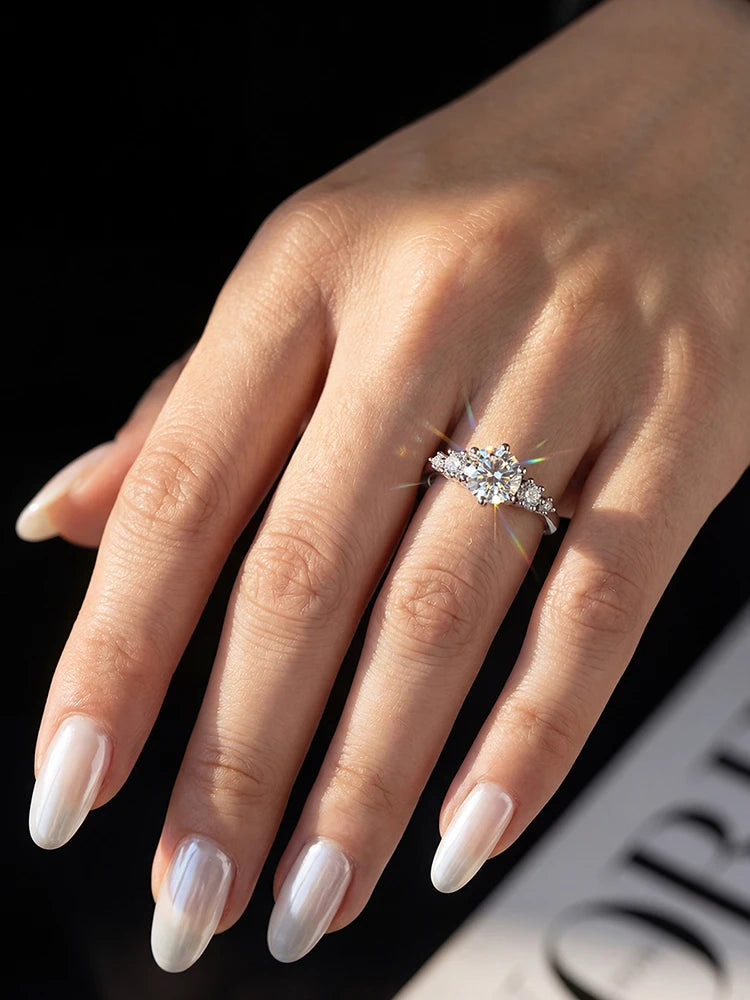 925 Sterling Silver 1CT Moissanite Engagement Ring