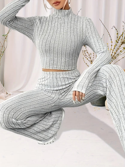 New style, fashionable and warm autumn and winter solid color turtleneck long sleeve trousers set