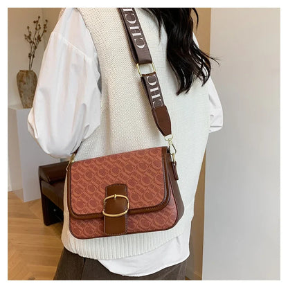 Winter Hot Sale Contrasting Color Letter Inkjet  Square Bag Luxury Trendy Single Shoulder Width Webbing Crossbody Women's Bag