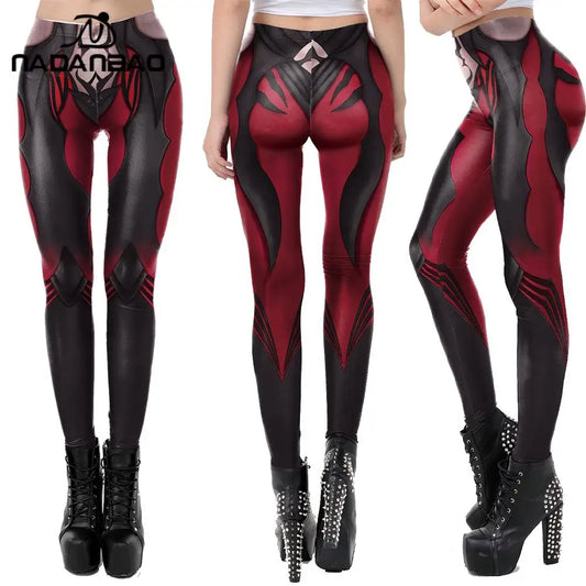 Black and red patterned leggings worn by a person on a white background with brand logo.