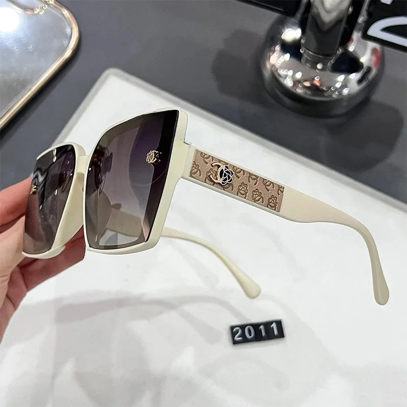 Polarized Oversized Sunglasses Ladies, TAC Lens Anti-Glare, Square Shape UV400, for Street Style and Driving, 2025 New Trendy