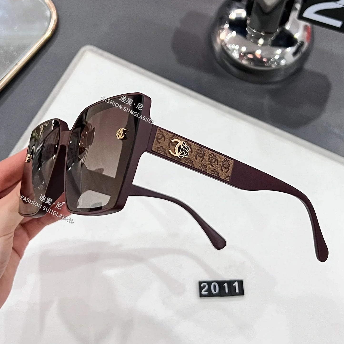 2026 New Fashion Luxury Polarized Square Sunglasses Women Brand Design Oversized Sun Glasses Ladies Eyewears Oculos De Sol UV400