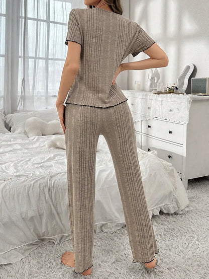 2-Piece Set of Women's Autumn Pajamas with Striped Fabric, Simple Solid Color Casual Style, Short-Sleeved Long Pants, Can Be Worn Outside, Loungewear Pajamas