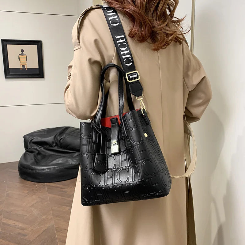 2025 New Large-capacity Bucket Bag, Winter Fashion Letter Printing Temperament Versatile Messenger Bag