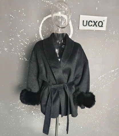 UCXQ Eleganter OL Business-Mantel Pelz-Patchwork Langarm Wollmantel Schöne Damenbekleidung Jacke Herbst 2025 Winter