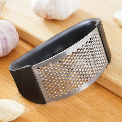 Stainless Steel Garlic Press Crusher - Manual Mincer