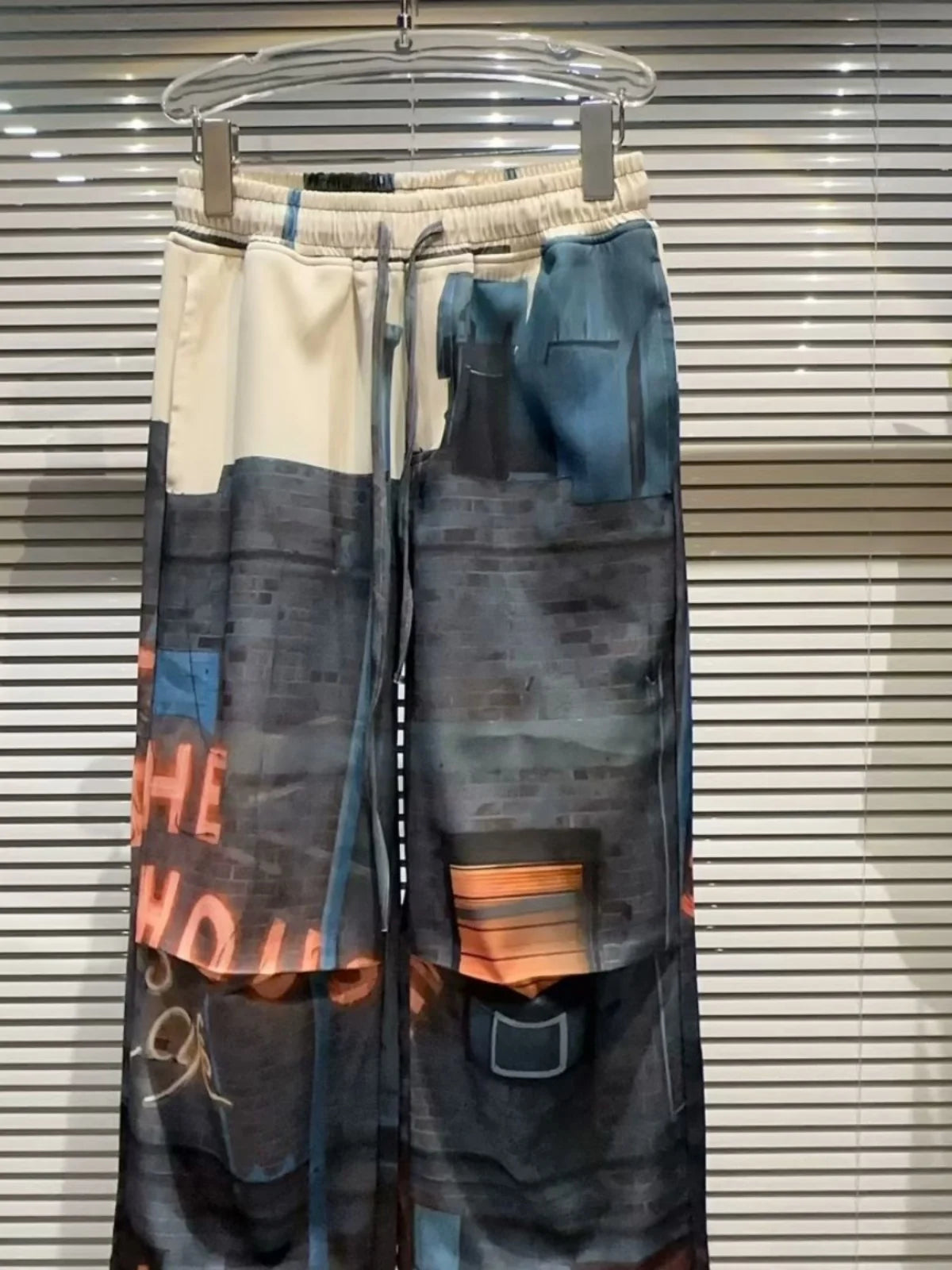 Loose Wide Leg Casual Pants Unisex Graffiti Print High Street Sports Trousers Korean Fashion Style Youthful Energy Daily Wear