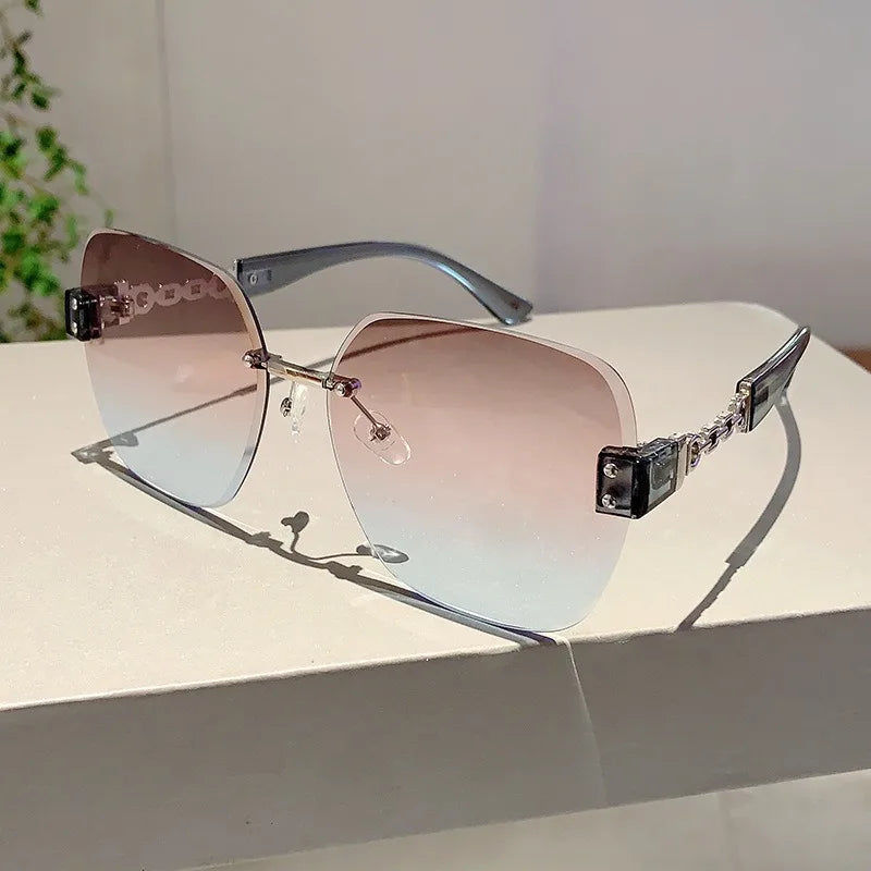 Unisex Sunglasses 2025 New Borderless Metal Chain Simple Fashionable Cool Versatile Luxury Brand High Quality Popular Sunglasses