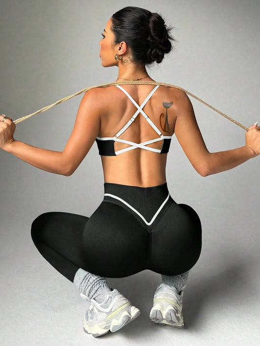Women's Backless Sports Bra & Colorblock Yoga Leggings Set