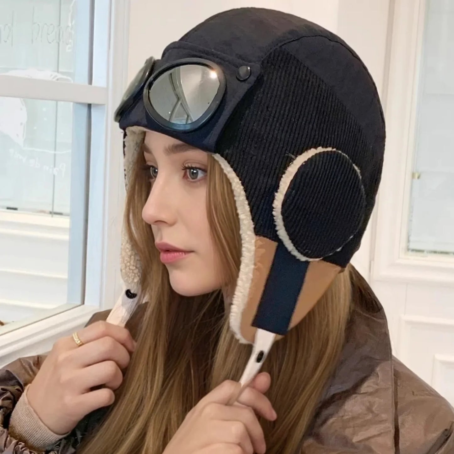Neue Damen Warme Bombermützen mit Brille Plüsch Fell Wintermütze mit Ohrenklappen Winter Dandy Cap für Frauen