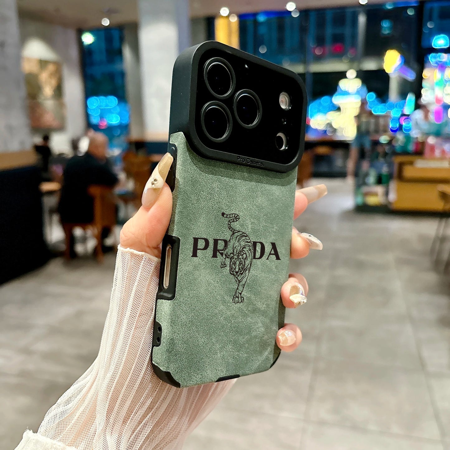 Handyhülle aus Mikrofaserleder für iPhone 17 16 15 14 Plus 13 12 11 Pro Max 16E Cover Luxuriöse Hülle Italien Tiger Streetwear Cases
