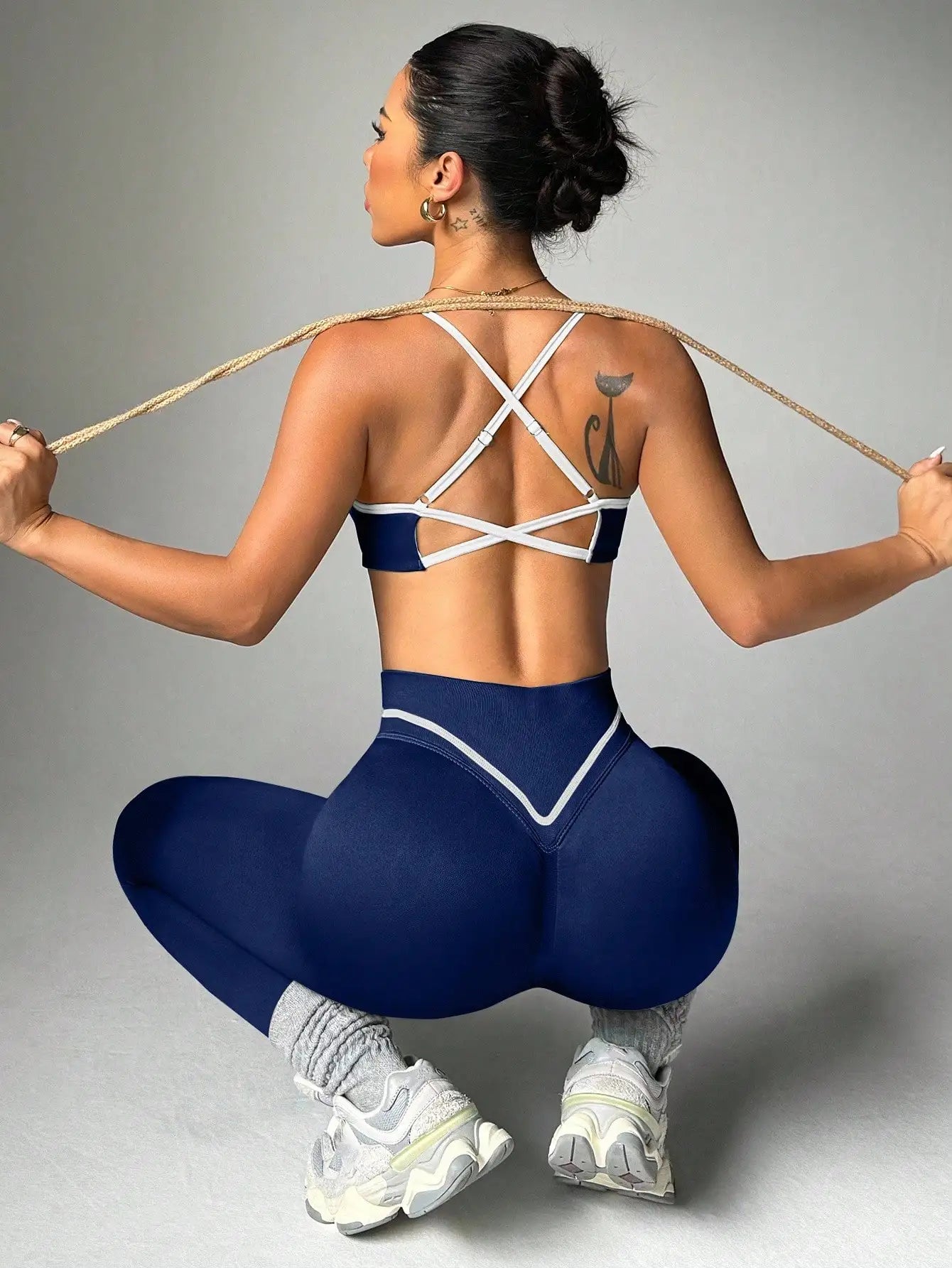 Cross-border New Arrival European and American Sexy Backless Sports Bra Thong High-waisted Colorblock Outdoor Yoga Leggings Wome
