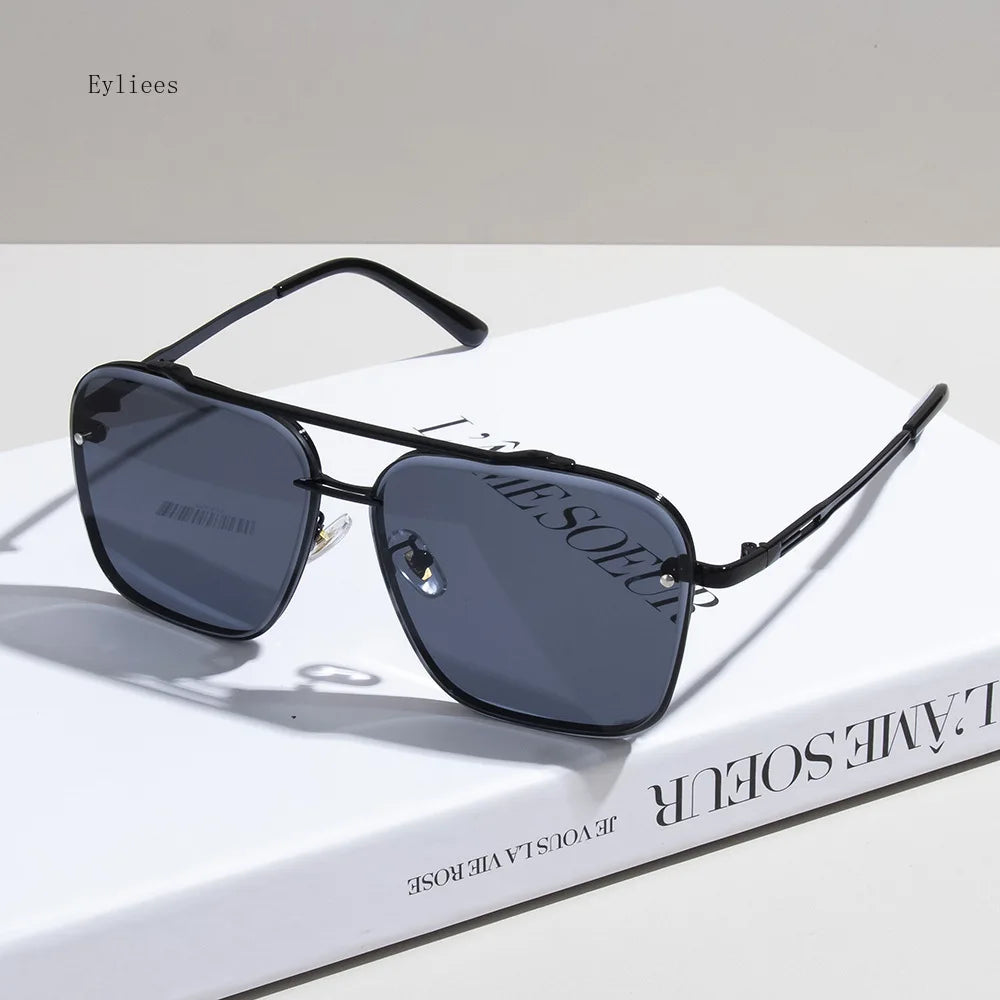 2025 Metal Punk Big Frame Sunglasses for Men Women Cool Driving Glasses Brand Design Square Sun Glasses Goggles UV400 Eyewear