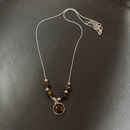 Vintage Leather Brown Stone Pendant Necklace Stacking Choker Temperament Clavicle Chain for Women Girl Autumn Winter Necklace