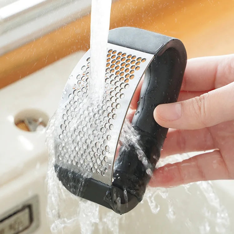 Stainless Steel Garlic Press Crusher - Manual Mincer