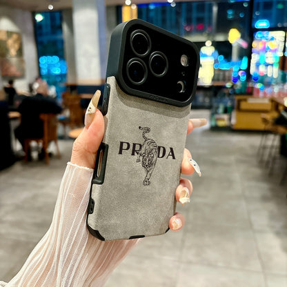 Handyhülle aus Mikrofaserleder für iPhone 17 16 15 14 Plus 13 12 11 Pro Max 16E Cover Luxuriöse Hülle Italien Tiger Streetwear Cases
