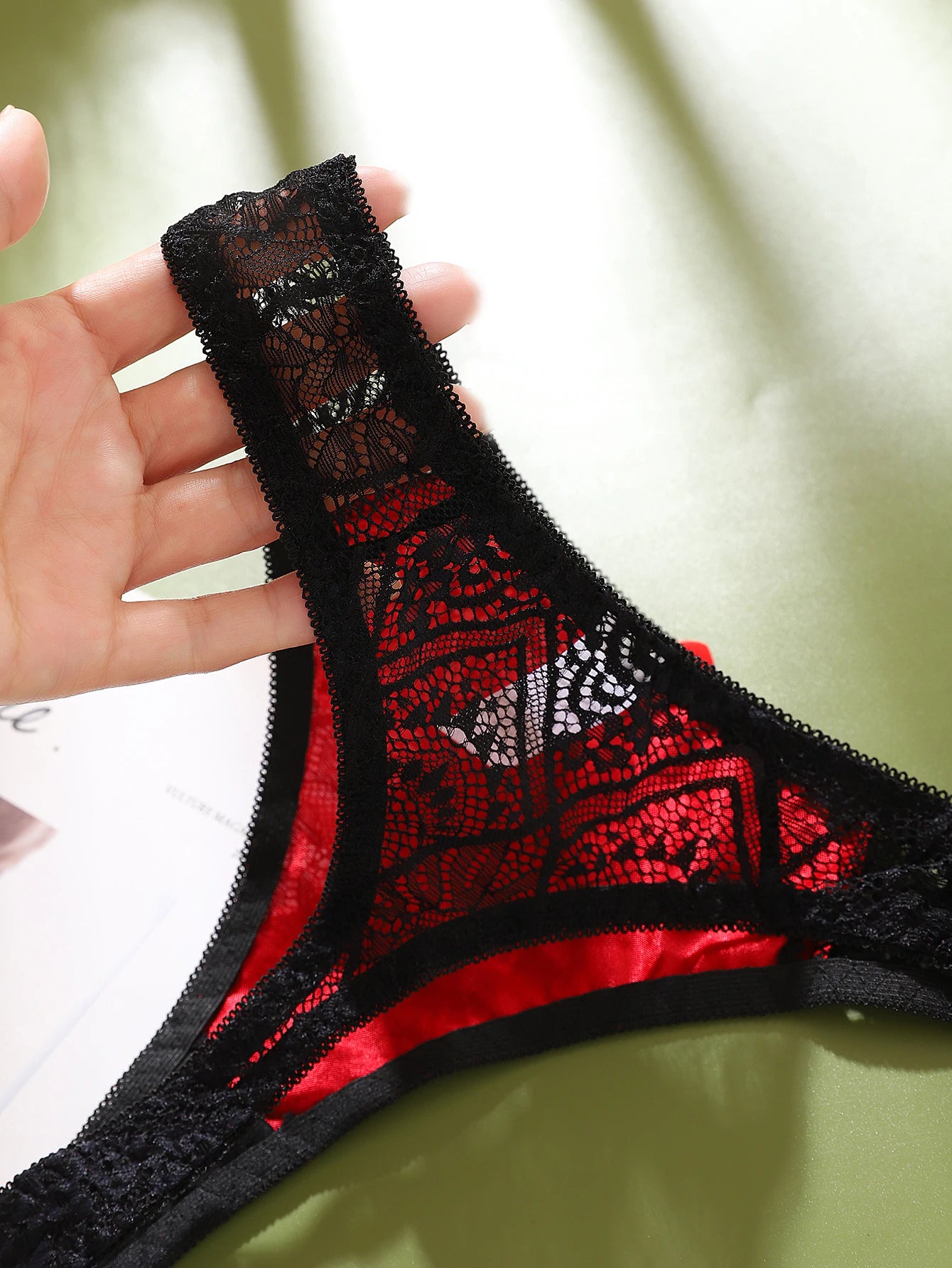 Sexy Damen G-String-Höschen Transparent Mid-Low Rise Damenunterwäsche Color-Block Damen Intimates Dessous