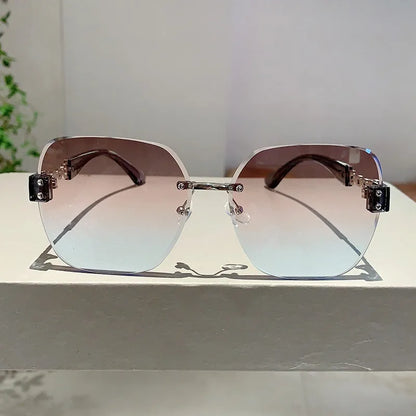 Unisex Sunglasses 2025 New Borderless Metal Chain Simple Fashionable Cool Versatile Luxury Brand High Quality Popular Sunglasses