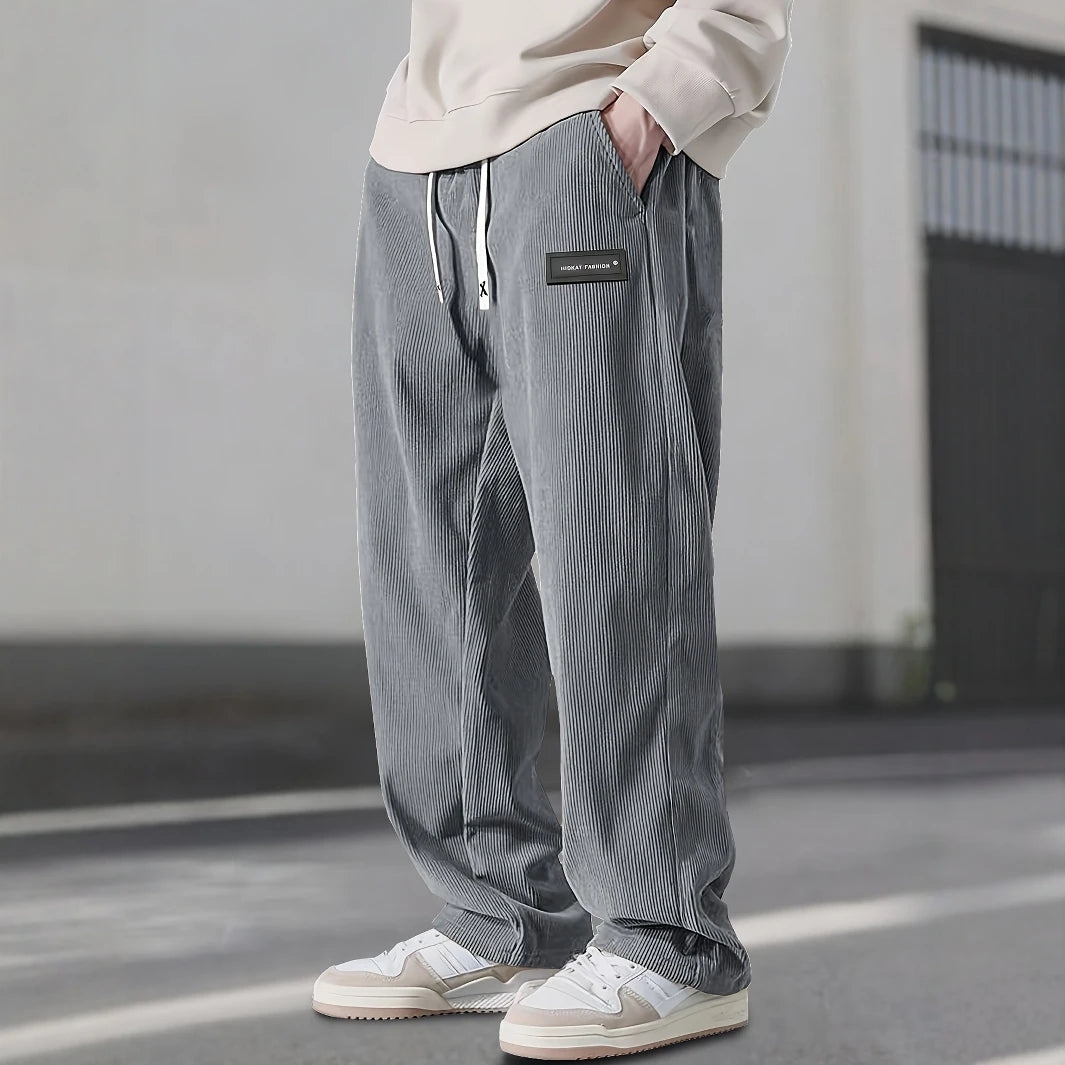 Herren-Cordhose mit geradem Bein, Kordelzug in der Taille, Taschen und Logo-Design – dehnbar, lässige Passform für den Alltag, Frühli