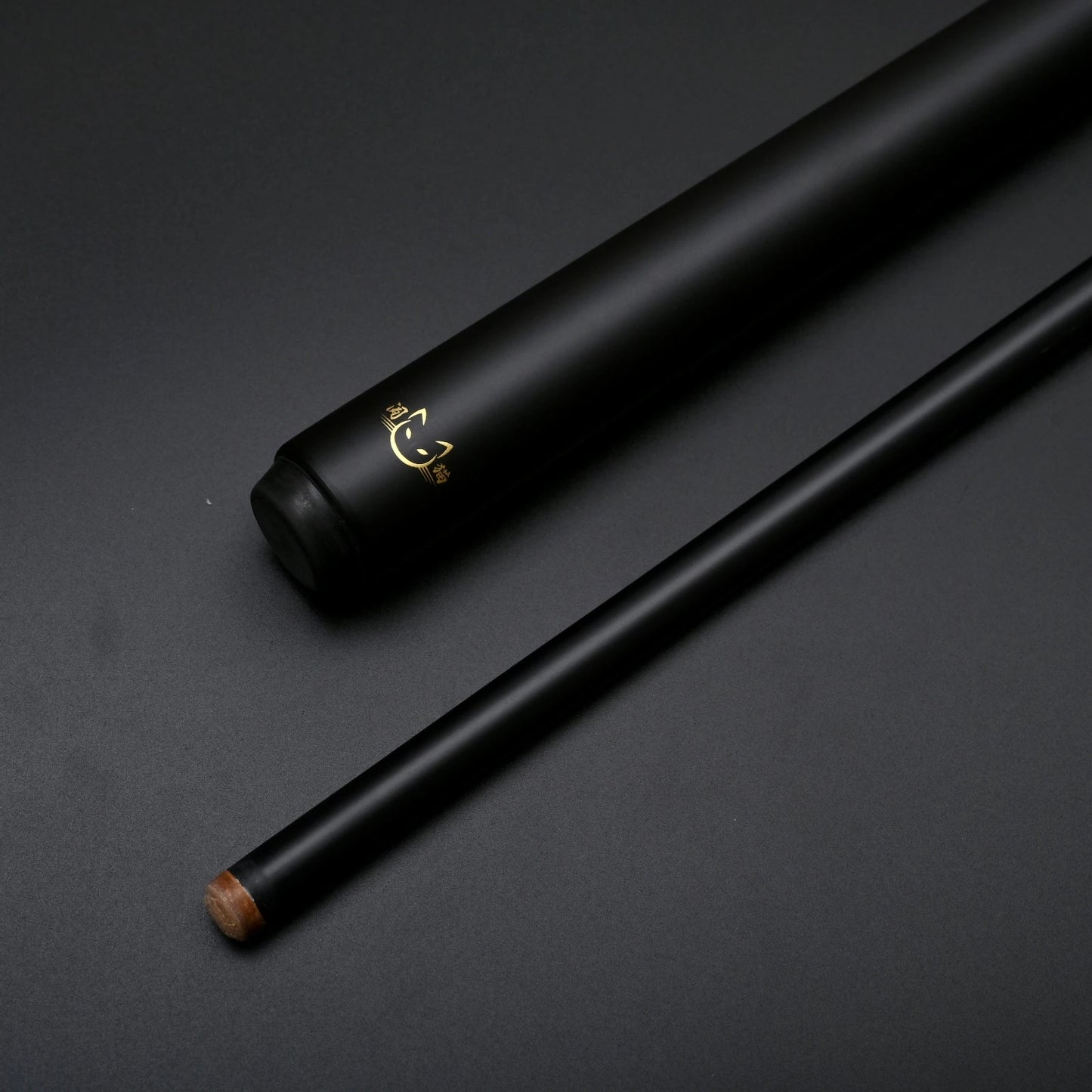 Carbon Fiber Pool Cue | Low Deflection Pro Tip
