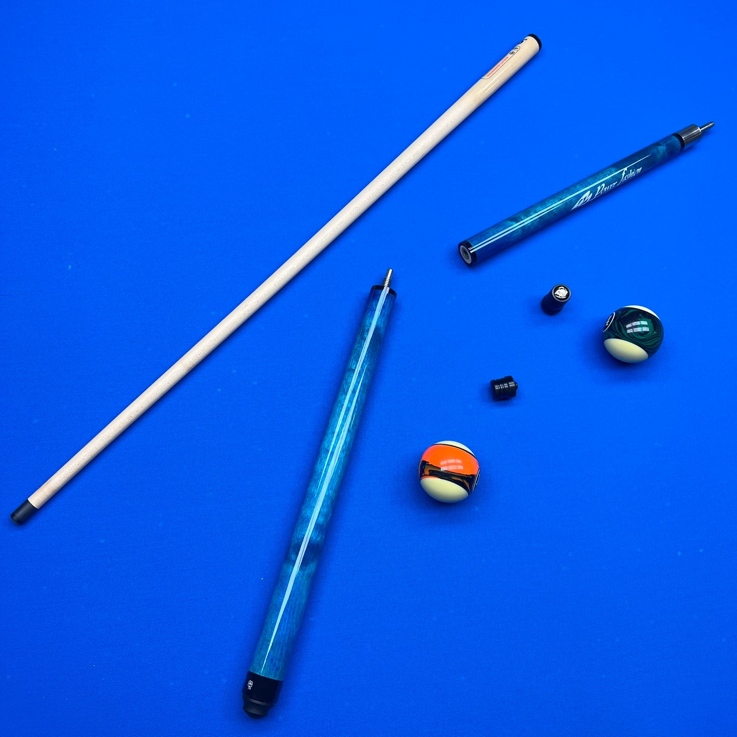 Low Deflection Canadian Hard Rock Maple Pool Cue - 3-Piece Break & Jump Design, Quick-Release Joint & Piano Lacquer Grip