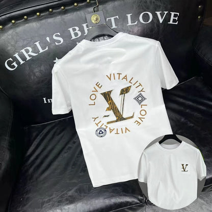 The 2025 New Summer Men's Short-sleeved, Fashionable, Figure-hugging Round-neck T-shirt Is of High-end and Light Luxury