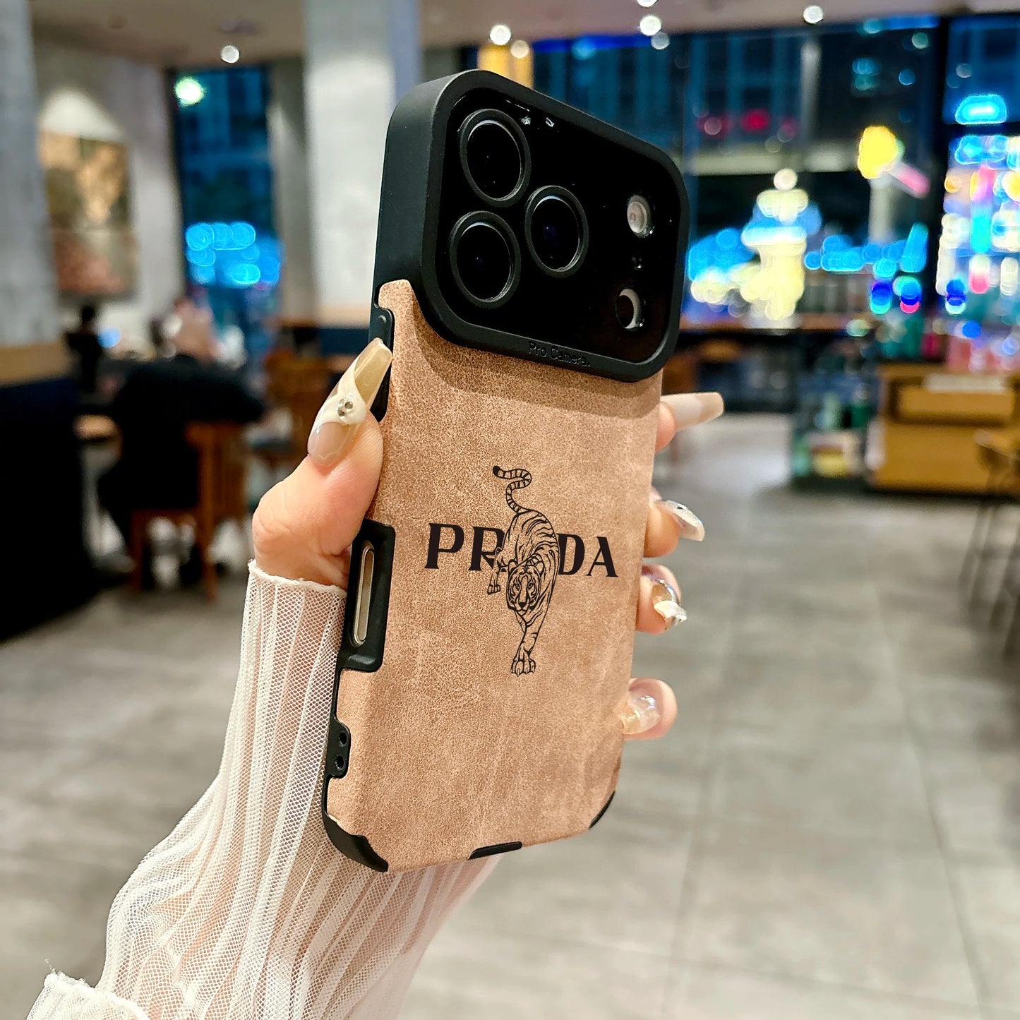 Handyhülle aus Mikrofaserleder für iPhone 17 16 15 14 Plus 13 12 11 Pro Max 16E Cover Luxuriöse Hülle Italien Tiger Streetwear Cases