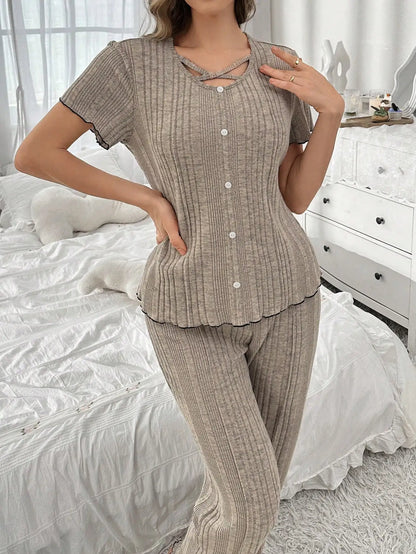 2-Piece Set of Women's Autumn Pajamas with Striped Fabric, Simple Solid Color Casual Style, Short-Sleeved Long Pants, Can Be Worn Outside, Loungewear Pajamas