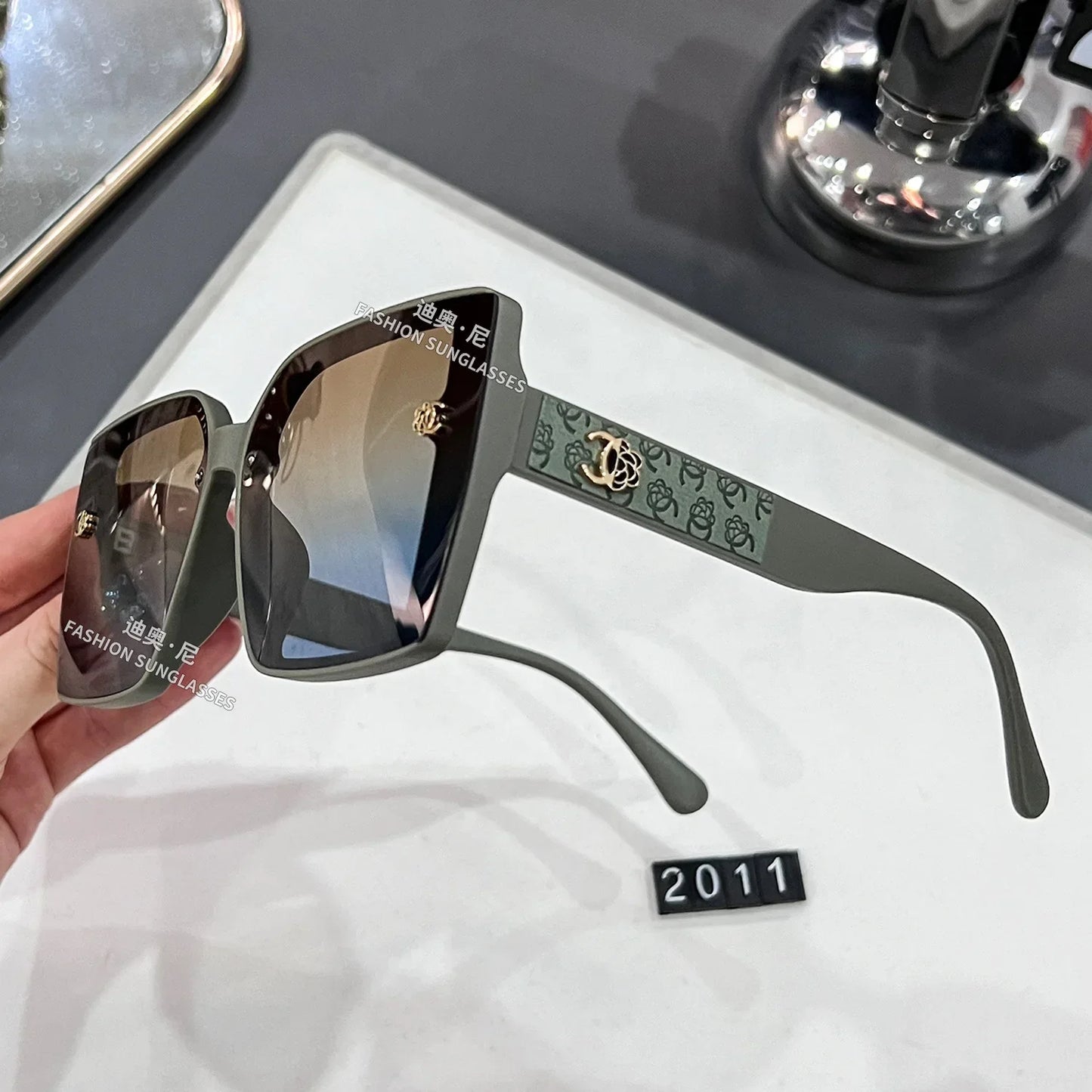 2026 New Fashion Luxury Polarized Square Sunglasses Women Brand Design Oversized Sun Glasses Ladies Eyewears Oculos De Sol UV400