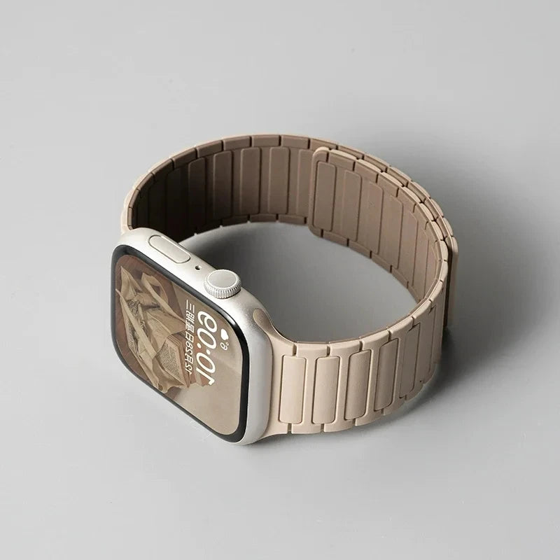 Silicone Strap for Apple Watch 46mm 42mm 49mm 45mm 41mm 44mm 40mm Magnetic Band for IWatch Ultra 3/2 Series 11 10 9 8 7 6 SE 5