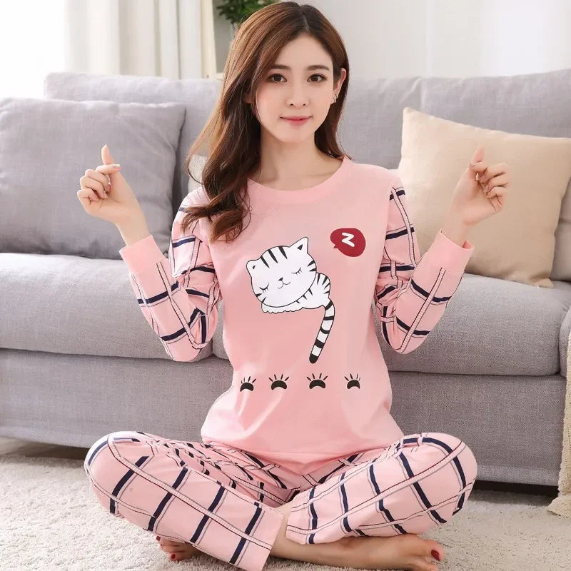 Women's 2-Piece Bear & Cat Print Pajama Set – Round Neck