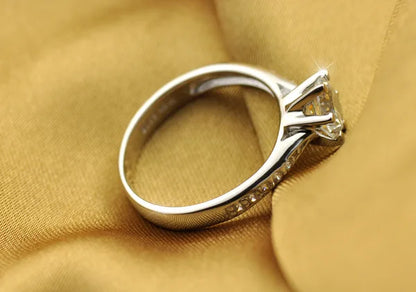 925 Sterling Silver Six-Claw Diamond Ring for Women