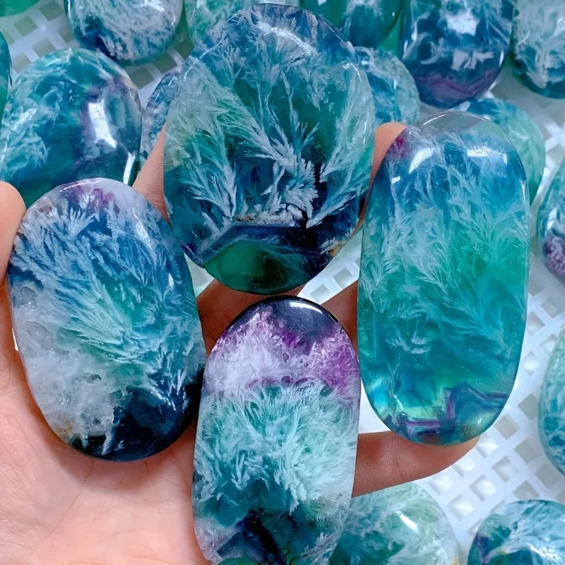 Quality Snowflake fluorite palm stone polished crystal palm stone vibrant color with purple